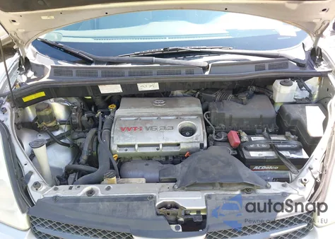 2004 Toyota Sienna Le z USA, uszkodzony, nr VIN 5TDZA23C74S130513